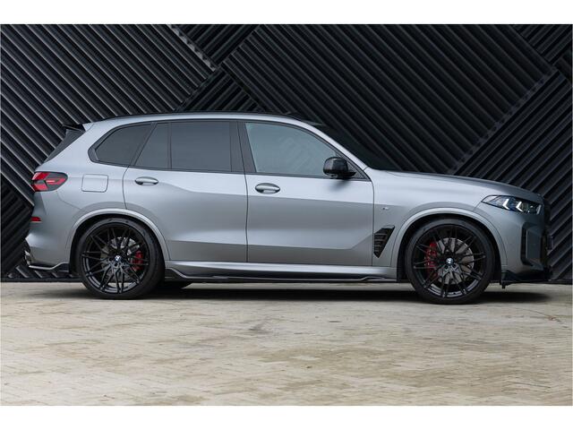 BMW X5 xDrive50e LCI M-sport Pro ACC Pano M Seats Massage Stoelvent. Luchtvering AlcantHemel, Head Up 360 Kristal HarmanK Trekhaak
