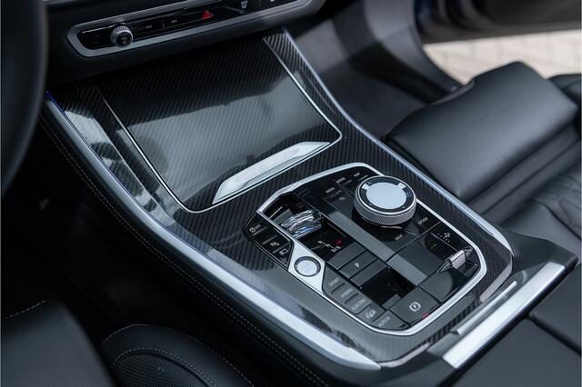 BMW X5 xDrive50e LCI M-sport Pro ACC Pano M Seats Achterasbest. Kristal Massage Stoelvent. Luchtvering Softcl, Head Up 360 HarmanK Trekhaak