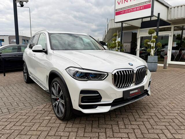 BMW X5 xDrive40i High Executive Pano, Head-up, 360 cam, Memory,Trekhaak,22"icnh, Leder, 28dkm, Zeer compleet!