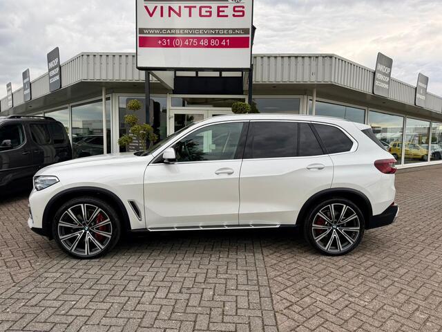 BMW X5 xDrive40i High Executive Pano, Head-up, 360 cam, Memory,Trekhaak,22"icnh, Leder, 28dkm, Zeer compleet!