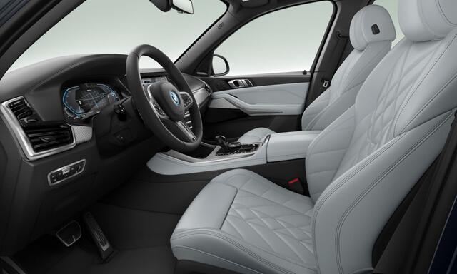 BMW X5 xDrive45e M-Sport - Pano - Comfortzetels - Trekhaak - Ventilatie + Massagezetels