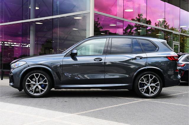 BMW X5 xDrive45e M Sport Automaat / Trekhaak / Panoramadak / Comfort Access / Laserlight / Head-Up / Harman Kardon / Parking Assistant Plus