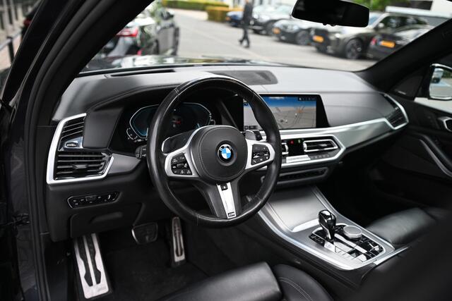 BMW X5 xDrive45e M Sport Automaat / Trekhaak / Panoramadak / Comfort Access / Laserlight / Head-Up / Harman Kardon / Parking Assistant Plus