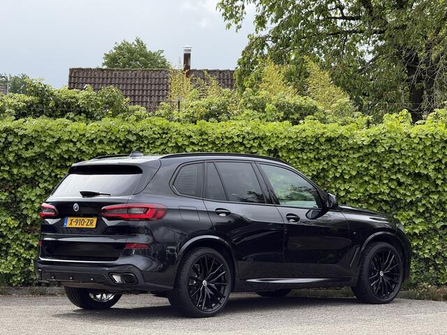 BMW X5 xDrive45e | M-Sport | Panorama | 22" | Trekhaak | Harman/kardon | Co Pilot | Soft-Close