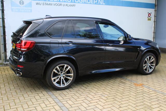 BMW X5 xDrive40d High Executive M-Sport | Panorama dak | Soft close | Head-Up Display | Elektrisch wegklapbare trekhaak | Eletrisch verstelbare stoelen met memory | Harma/Kardon Audiosysteem | Stoelverwarming voor + achter | 360* Camera | Elektrische kofferbakkl