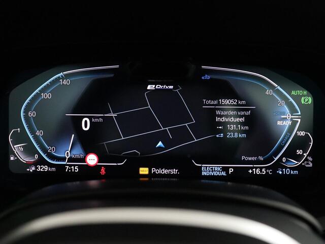 BMW X5 xDrive45e High Executive | Panoramadak | Trekhaak | BMW Laserlight | Display Key!