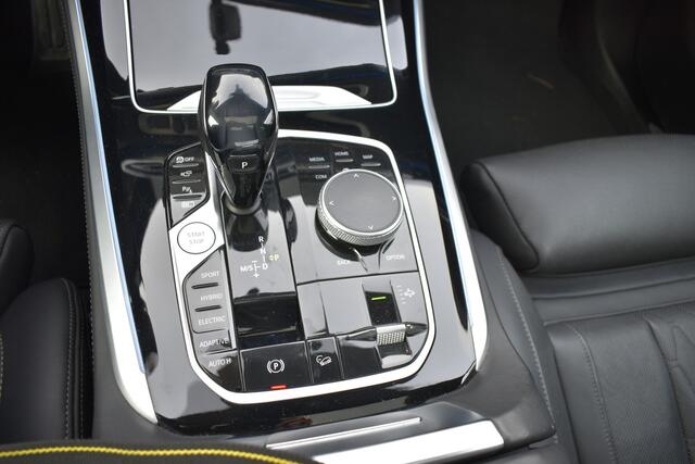 BMW X5 xDrive45e High Ex. M-PAKKET '20 87dkm FULL, PANO, TREKH, ACC.