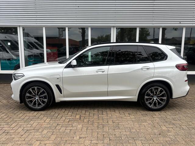 BMW X5 xDrive45e High Executive | 360 Camera | Memory Stoelen | Sfeerverlichting | HUD