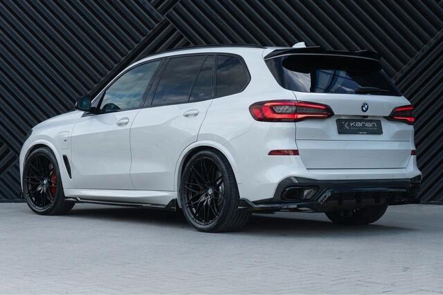 BMW X5 xDrive45e M-Sport ACC Skylounge Mstoelen Headup Achteras Laser Stoelvent Trekhaak