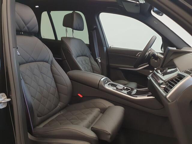 BMW X5 xDrive50e M-Sport Pro Trekhaak, Panoramadak, Soft Close, H/K