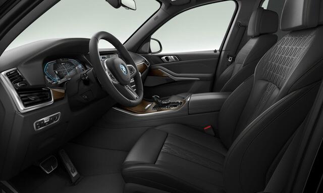 BMW X5 xDrive45e High Executive M Sport - Panoramadak - Driving Assistant Professional - Comfortstoelen - Head up - Warmte Comfort Pack - Stoelventilatie - Soft Close - Parking Assistant Plus - Hifi - Akoestische ramen -