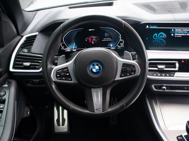 BMW X5 xDrive45e High Executive | M-sport | Hifi Sound | Schuif-/kantel Pano | Spoiler pakket! | Soft doorclose | Head-Up | Adapt. Cruise | Matt frozen gray wrap