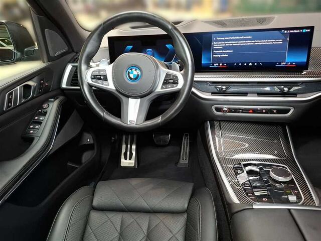 BMW X5 xDrive50e M Sport Sky Lounge Panoramadak Wegklapbare trekhaak Harman-Kardon Sound Keyless Entry Head-Up Display