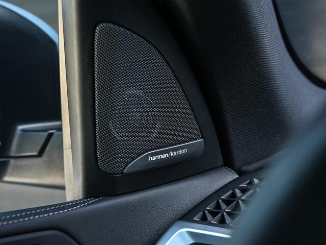 BMW X5 xDrive50e Launch Edition | M-Sport | Panoramadak Sky Lounge | Active Cruise | 360 Camera | Memory Seats | Harman/Kardon | Stoelverwarming V+A | Luchtvering | Ambiance Verlichting | Comfort Access |