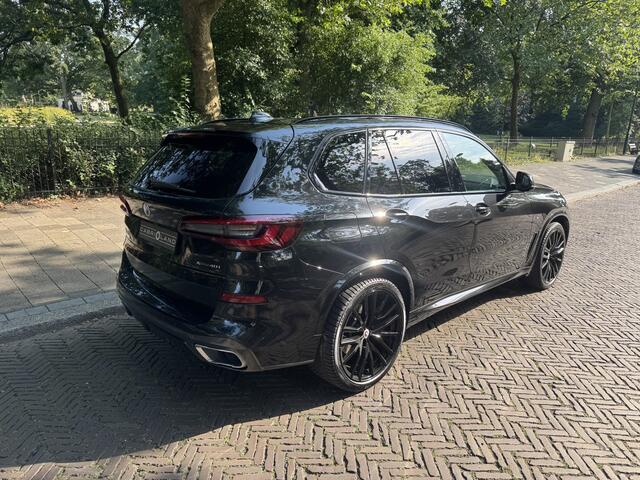 BMW X5 xDrive40i, 7 zits, luchtvering, pano