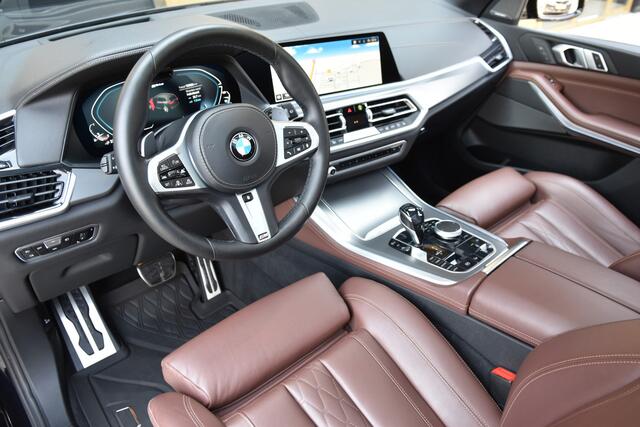 BMW X5 xDrive45e High Executive * M-Pakket * Laser * SOH 89% * Panoramadak * Comfortstoelen * Harman/Kardon * 22' Lm * 1e Eigenaar * Dealeronderhouden *
