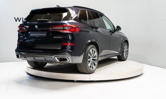 BMW X5 45e Hybrid X-drive, M-sport HIGH Executive, Panodak, HenK audio, Camera, Laser, Carbon Black