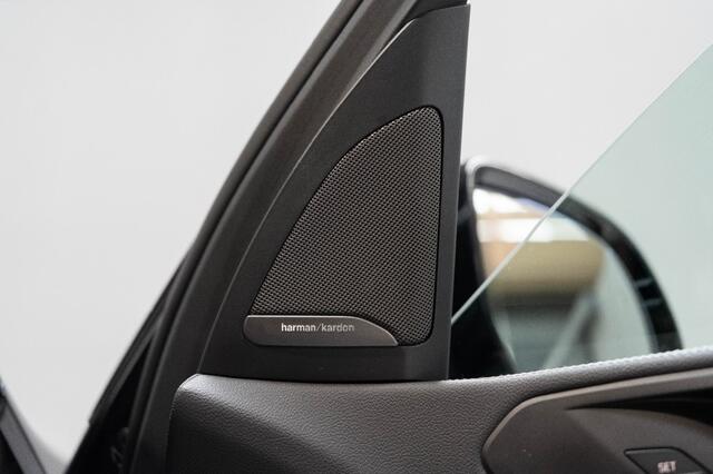 BMW X5 45e Hybrid X-drive, M-sport HIGH Executive, Panodak, HenK audio, Camera, Laser, Carbon Black