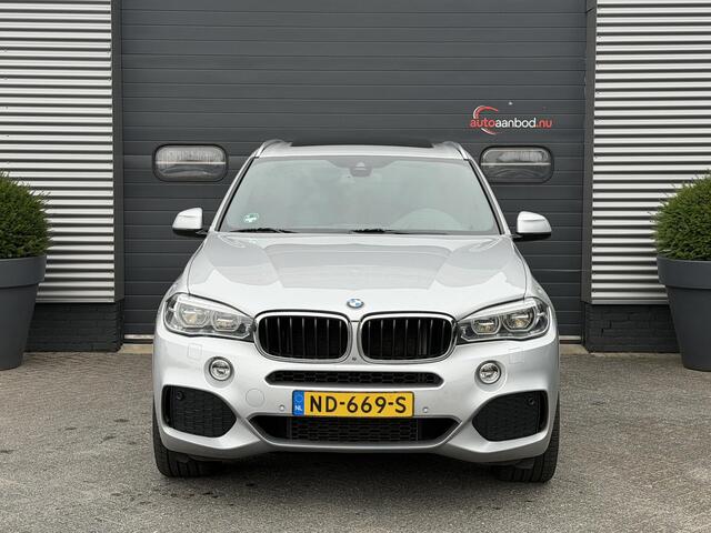 BMW X5 xDrive30d High Executive M-Sport | Panoramadak | 360* Camera | Harmon Kardon | Elektrische Achterklep | Elektrische Trekhaak |