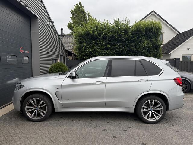BMW X5 xDrive30d High Executive M-Sport | Panoramadak | 360* Camera | Harmon Kardon | Elektrische Achterklep | Elektrische Trekhaak |