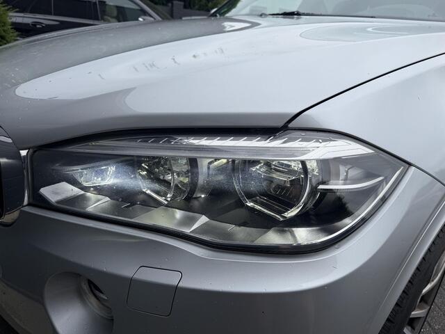 BMW X5 xDrive30d High Executive M-Sport | Panoramadak | 360* Camera | Harmon Kardon | Elektrische Achterklep | Elektrische Trekhaak |