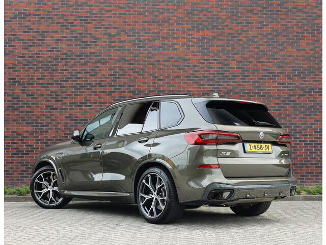 BMW X5 45e xDrive | Pano - Trekhaak - HUD