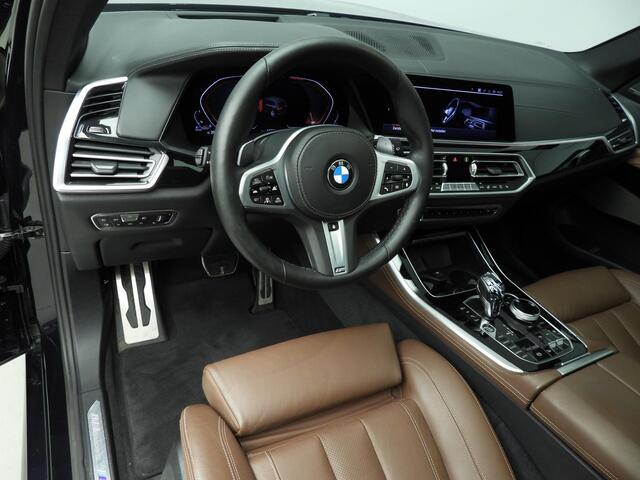 BMW X5 xDrive30d High Executive M Sport | Trekhaak | Luchtvering | Sky Lounge Pano | Laserlicht | Harman/Kardon | Achterasbesturing