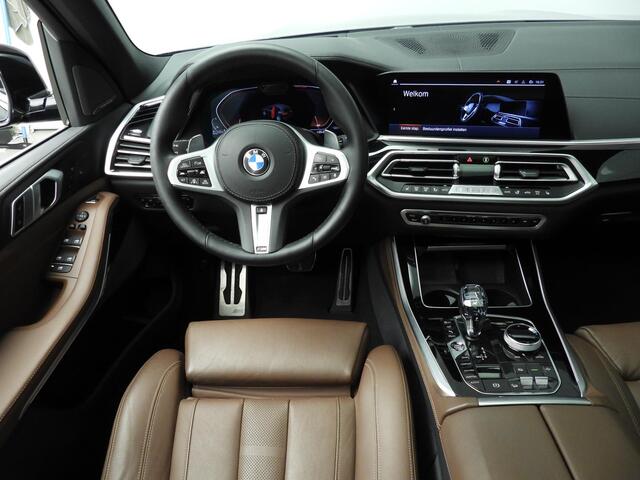 BMW X5 xDrive30d High Executive M Sport | Trekhaak | Luchtvering | Sky Lounge Pano | Laserlicht | Harman/Kardon | Achterasbesturing
