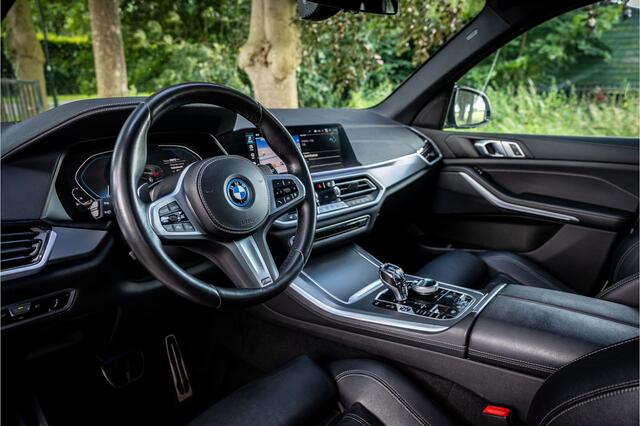 BMW X5 xDrive45e M Sport 22" Laser Crafted Clarity HUD Panorama Trekhaak