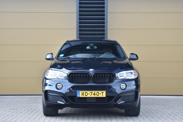 BMW X6 xDrive30d High Executive * M-Sportpakket * Trekhaak * Camera * Schuifdak * Comfortstoelen *