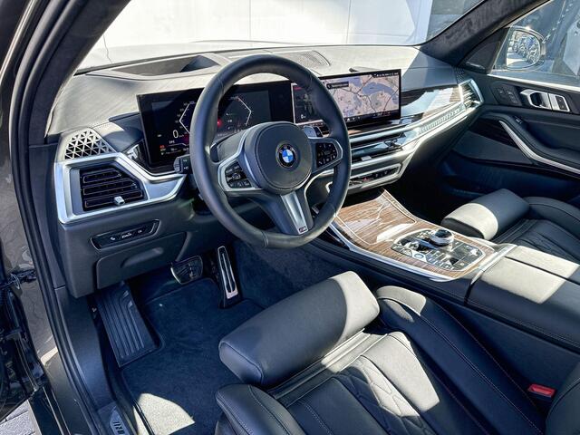 BMW X7 xDrive40i | M Sport Pro| Innovation Pack | Exclusive Pack | Demo bechikbaar per 01-05-2026
