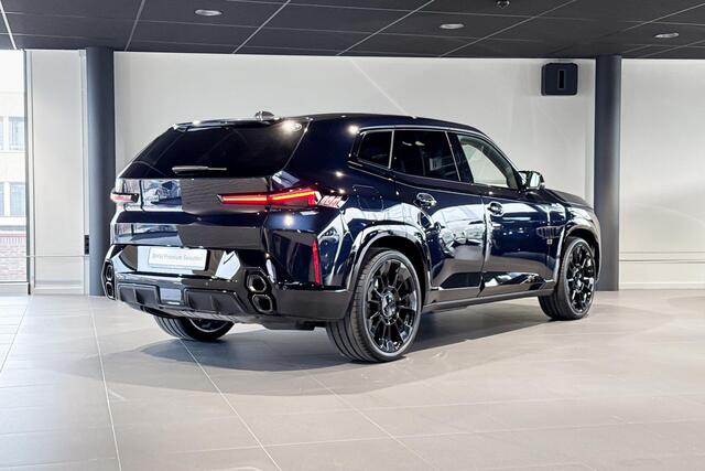 BMW XM PHEV 50e 30 kWh | Bowers & Wilkins | Iconic Glow | Comfort Access | Soft-Close |