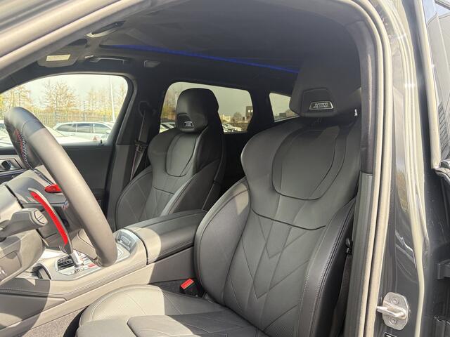 BMW XM | V8 | Bowers & Wilkins | Trekhaak | Massage | 23" | Soft-Close