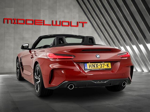 BMW Z4 Roadster sDrive20i 198 PK High Exe. M-Sport Leder/18'LMV/HIFI-Audio