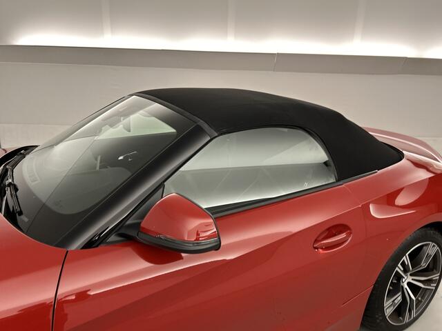 BMW Z4 Roadster sDrive20i 198 PK High Exe. M-Sport Leder/18'LMV/HIFI-Audio