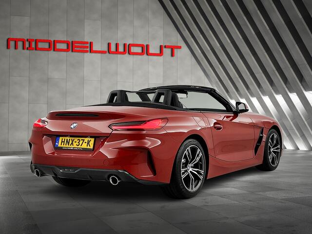 BMW Z4 Roadster sDrive20i 198 PK High Exe. M-Sport Leder/18'LMV/HIFI-Audio