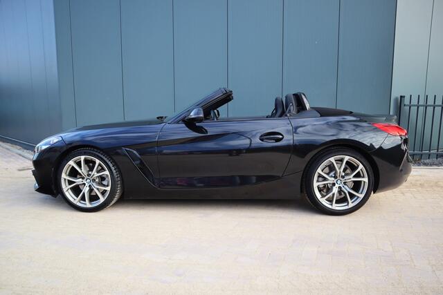 BMW Z4 Roadster sDrive20i High Executive Edition Automaat M-Sport Sportstoelen Head up Etc. Etc.