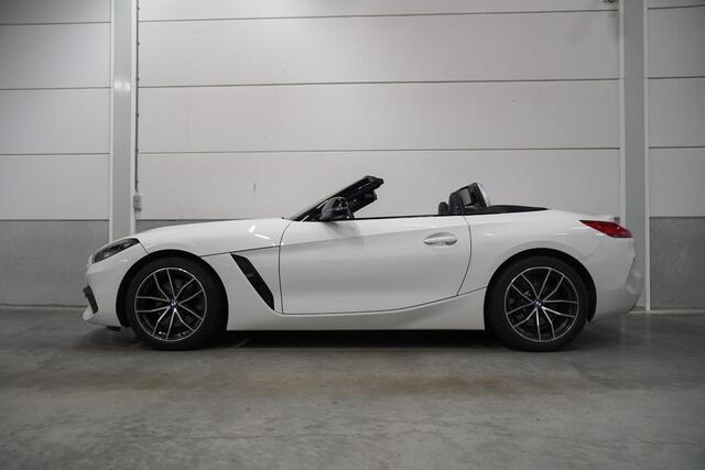 BMW Z4 Roadster sDrive20i Sportline | Stoelverwarming | Carplay