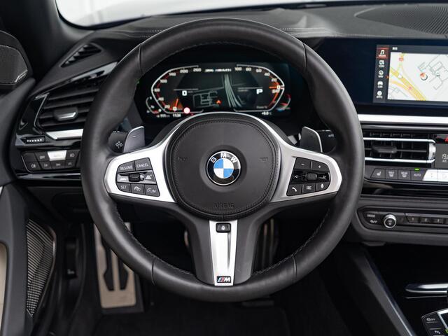 BMW Z4 Roadster M40i | High Executive | Parking Pack | Harman Kardon | Verwarmd Stuurwiel | Comfort Access | Achteruitrijcamera | Stoelverwarming | Head-Up Display