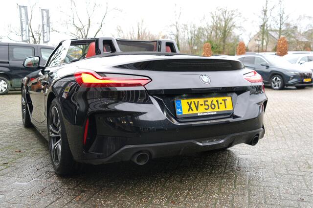 BMW Z4 Roadster sDrive20i High Executive Edition M-Sport | NL-Auto | Memory | Carplay | Leder | LED | Sfeer | Camera