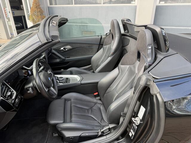 BMW Z4 Roadster sDrive30i High Executive Winterpakket Leder Camera 10-2022 36.275 KM