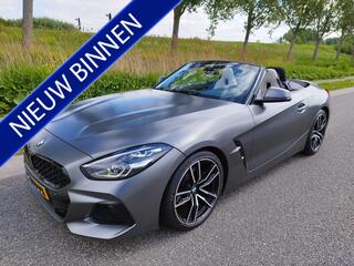 bmw-z4-roadster-sdrive20i-high-exec