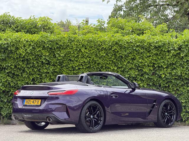 BMW Z4 Roadster sDrive30i | M-Sport | 19" | M-Sportstoelen | Camera | HiFi