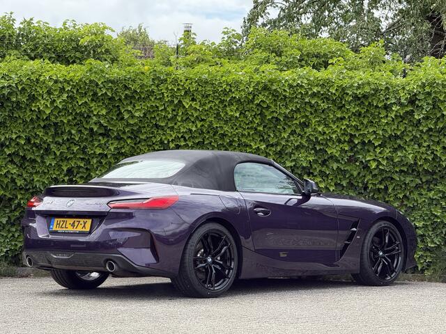 BMW Z4 Roadster sDrive30i | M-Sport | 19" | M-Sportstoelen | Camera | HiFi