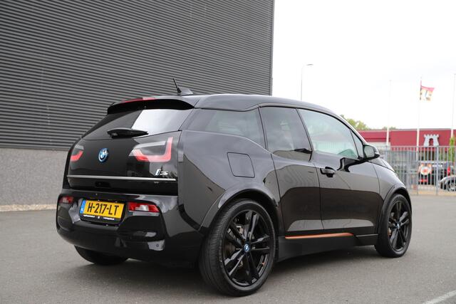 BMW i3 S 120Ah 42 kWh RoadStyle/Adaptive/H-Kardon/Leder/Car-eye 2.0/W-pomp/3-fase