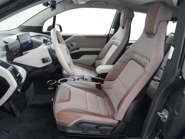 BMW i3 S iPerformance 94Ah 33kWh Schuifkanteldak Navi Ecc Cruise Control Camera Pdc DAB Stoelverwarming Warmtepomp Lmv 20" Led Comfort pack advance Origineel Nederlandse Auto