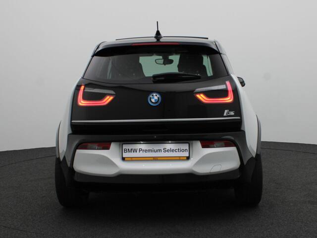 BMW i3 S Executive | Comfort Access | Achteruitrijcamera | Schuifdak | Navigatie Professional | 20''