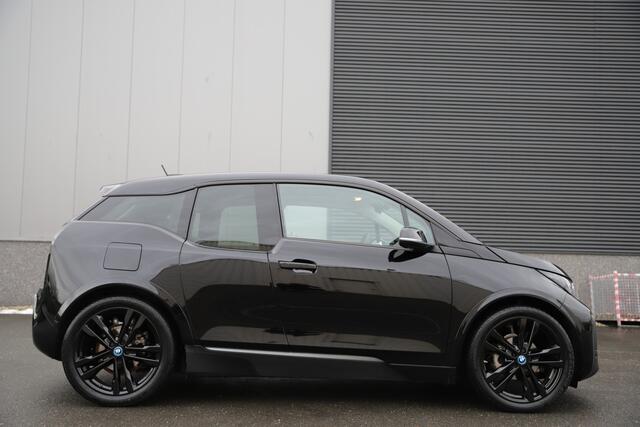 BMW i3 Executive 120 Ah 42kWh*Dark Shadow*/Leder/W-Pomp/1e eig./Camera/3-fase/20"