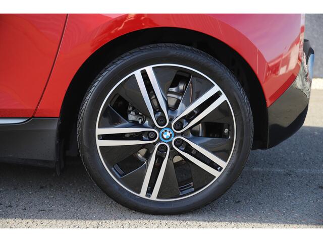 BMW i3 Executive 120Ah 42 kWh/Carplay/W-pomp/Camera/3-fase/20"/Led