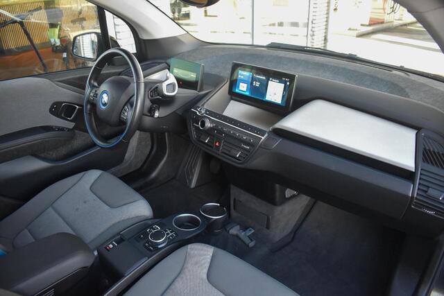 BMW i3 Basis 120Ah 42 kWh Pano Stoelverwarming Navi